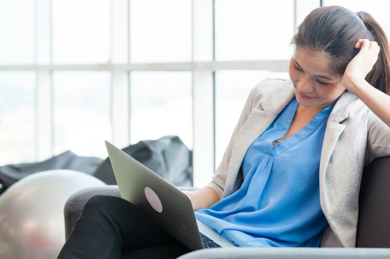 Traveller on laptop